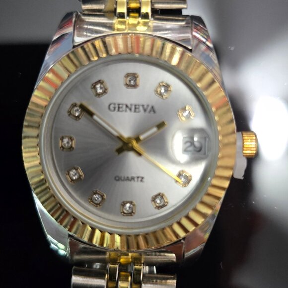Geneva Ladies Rhinestone Silver Dial Watch Two-Tone Gold/Silver Bracelet W/Date - Picture 4 of 16